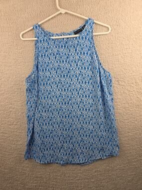 Willi Smith Blue and White Geometric Print Sleeveless Blouse Size Medium